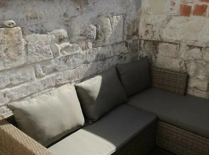 Romantic 아파트 쿠레사아레